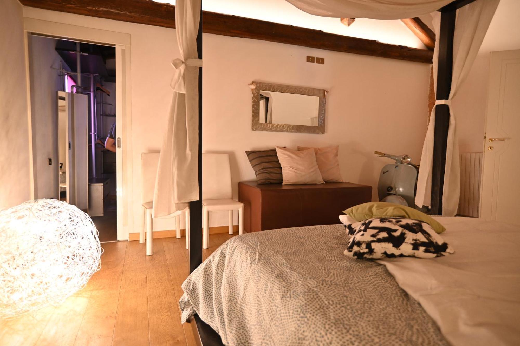 Ca Centosa Artistic House Villa Storica Ristrutturata Con Patio E Giardino 티따델라 외부 사진