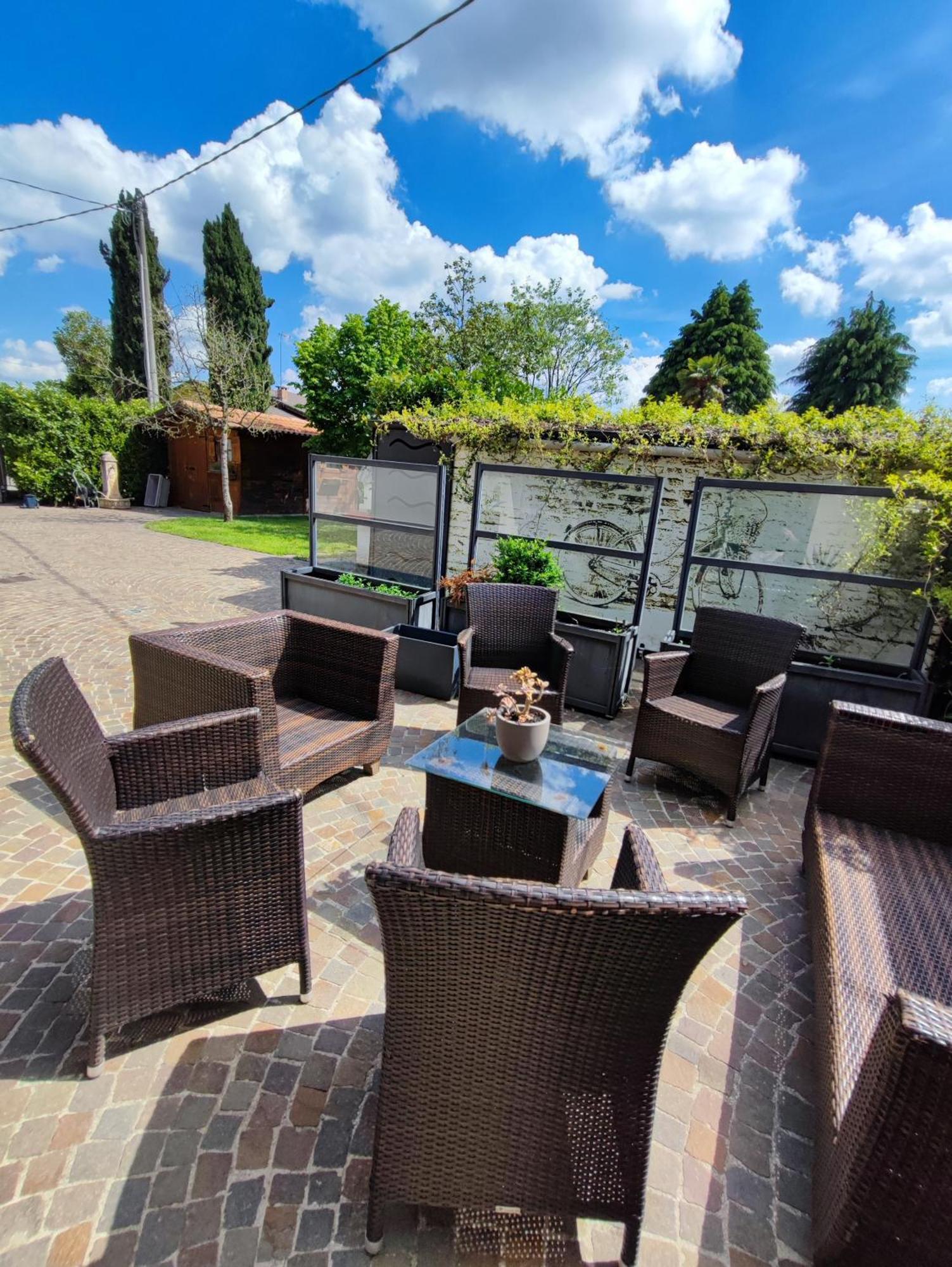 Ca Centosa Artistic House Villa Storica Ristrutturata Con Patio E Giardino 티따델라 외부 사진